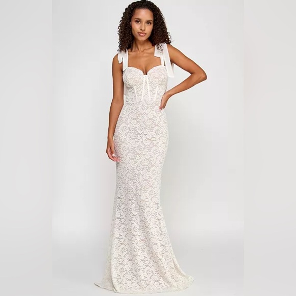 White Sparkly Lace Corset Wedding Dress with Sweetheart Neckline & Lace Up Back - Picture 3 of 14